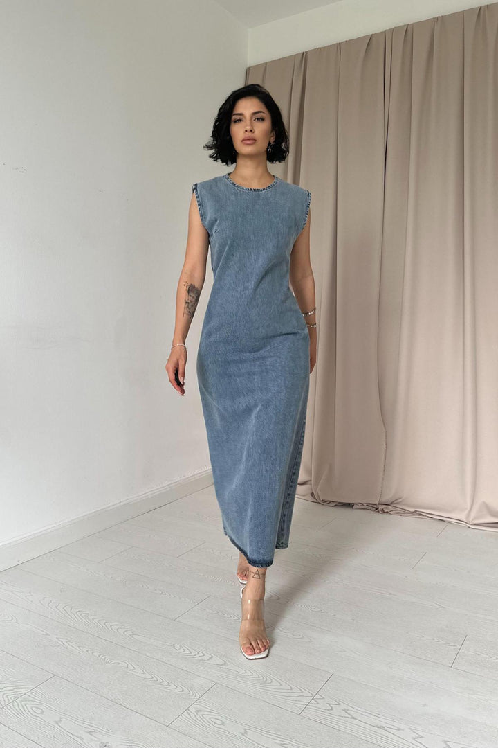 ELS Zero Sleeve Brushed Denim Dress - Snow Wash - Buena Vista Tomatlán
