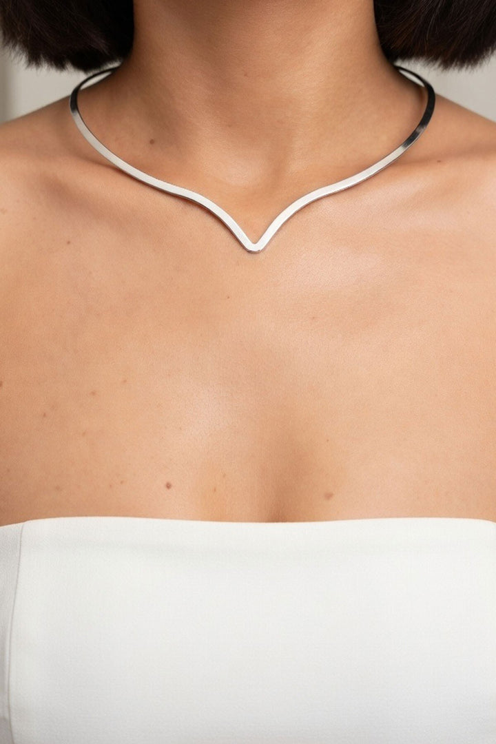 Silver Özel Kesimli Tasma Choker Kolye - Roy