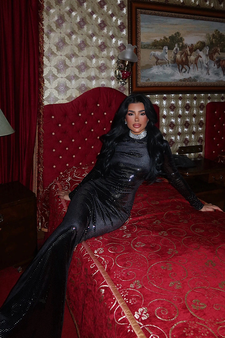 EYY Women Silver Sequined Long Sleeve Dress - Tournai