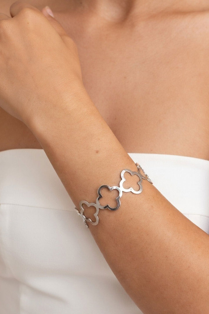 Silver Yonca Desenli Manşet Bileklik - Boulogne-Billancourt