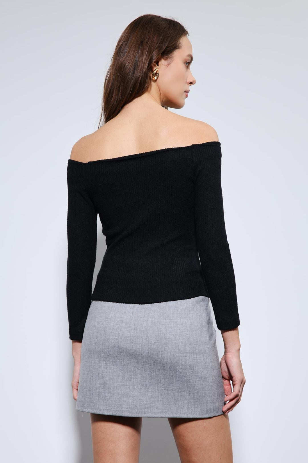 ANT Antioch Black Open Shoulder Detail Top - Don Benito