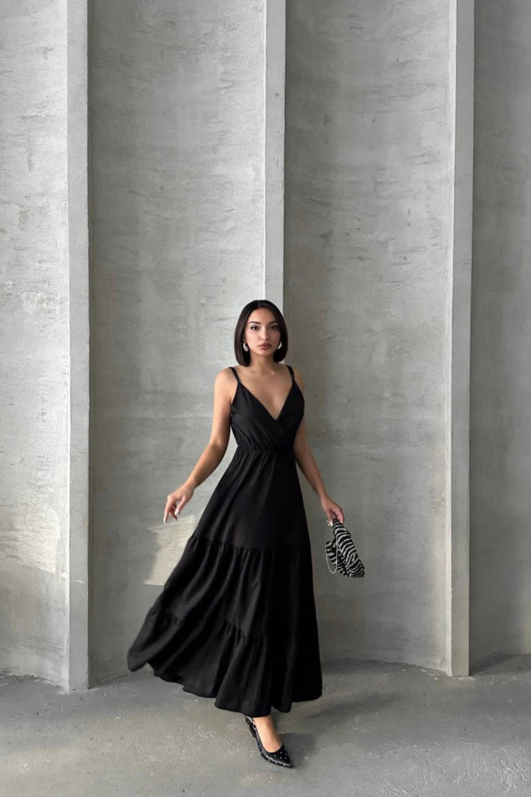 Black Strappy Wrap Neck Skirt Layered Ruffled Linen Dress BCHN-25255049 - Bologna