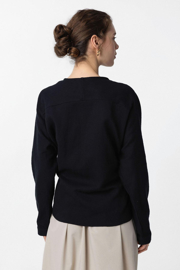 ANT Antioch Black Kimono Style Women's Shirt with Ties - San Severo
