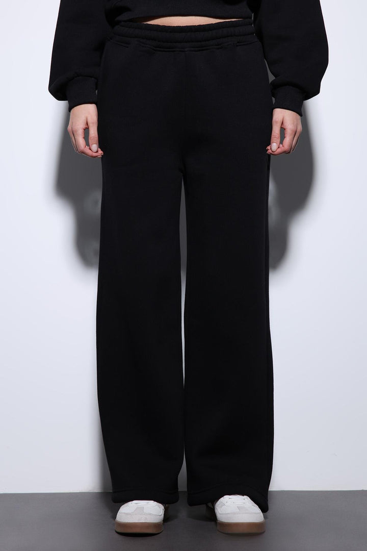 ANT Antioch Black Basic Adjustable Hem Women's Sweatpants - Lebanon