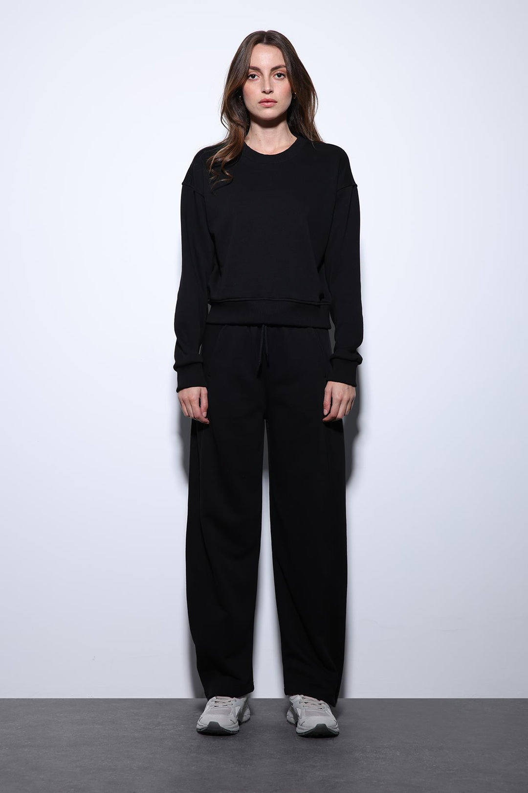 ANT Antioch Black Basic Straight Leg Women's Sweatpants - Néa Smýrni