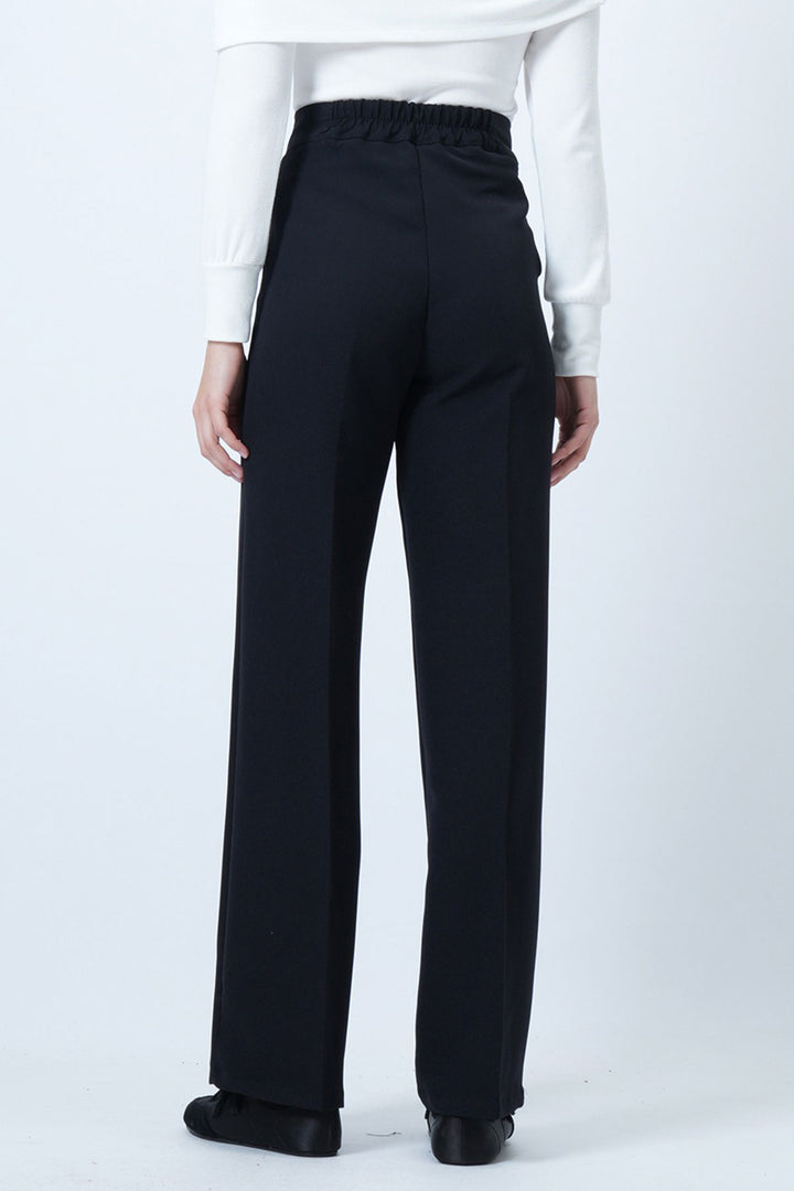 Black High Waist Elastic Button Closure Double Pocket Trousers BCHAV-251229 - Lorain
