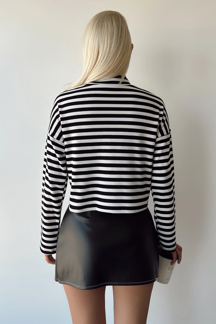 Black and White Fisherman Collar Striped Knit Blouse BCDF-231022 - Melchor Ocampo