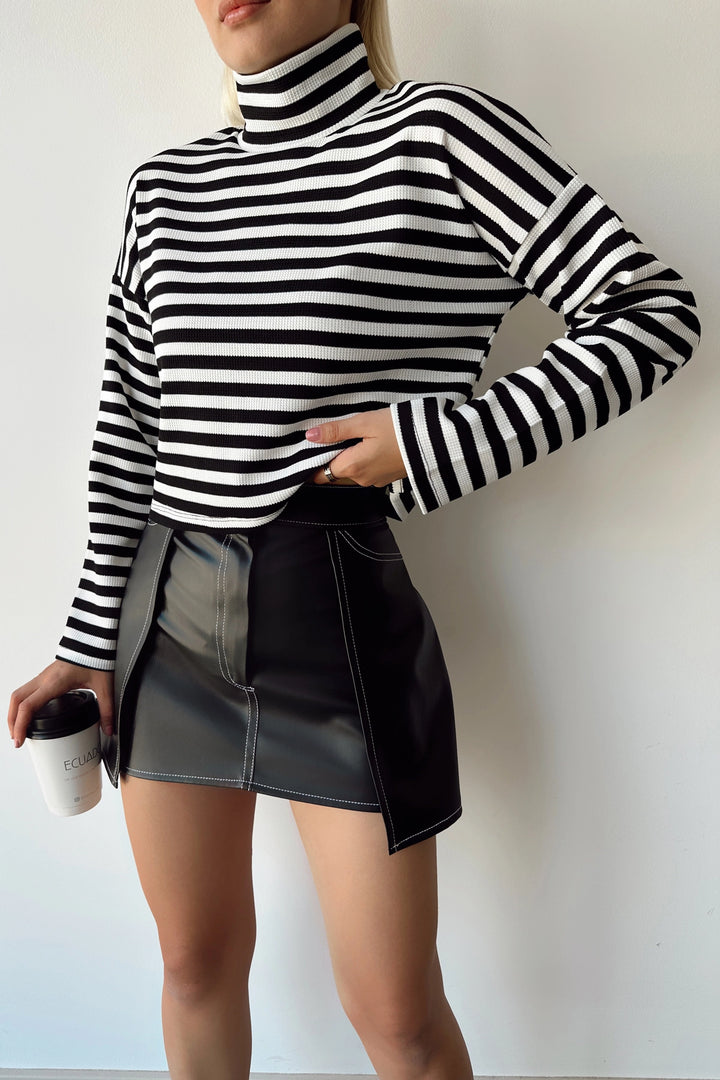 Black and White Fisherman Collar Striped Knit Blouse BCDF-231022 - Melchor Ocampo