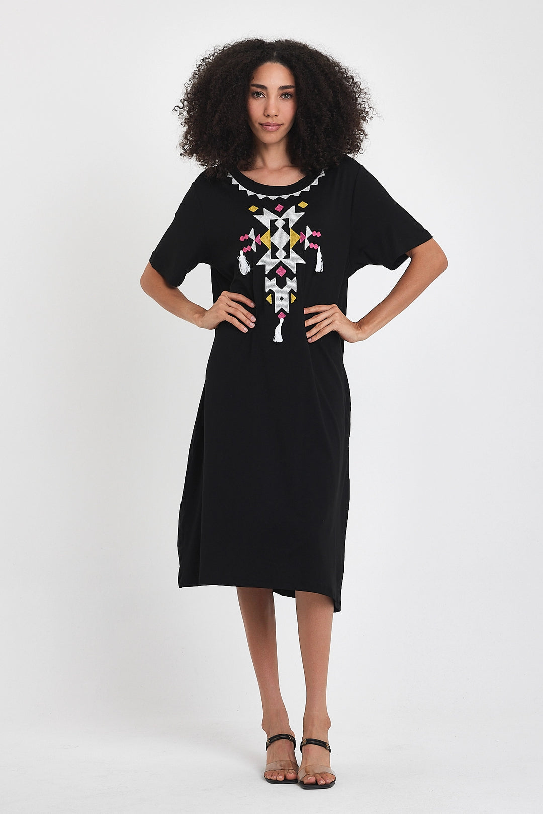 Maxi Boy Black and White Embroidered Knitted Viscose Dress BCVL-251025 - Dachau