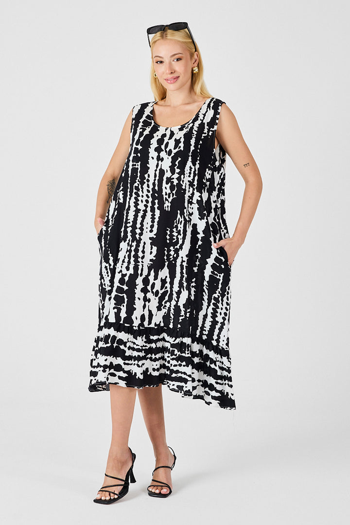 Black and White Round Neck Double Pocket Ruffled Sleeveless Midi Dress BCVL-254026 - Mankato