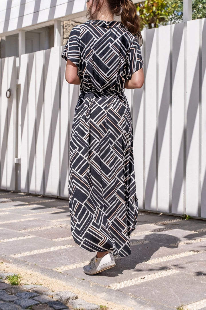 Black White Pink Polo Neck Self-Belted Soft Textured Patterned Dress BCBSK-25700-3400 - Passaic