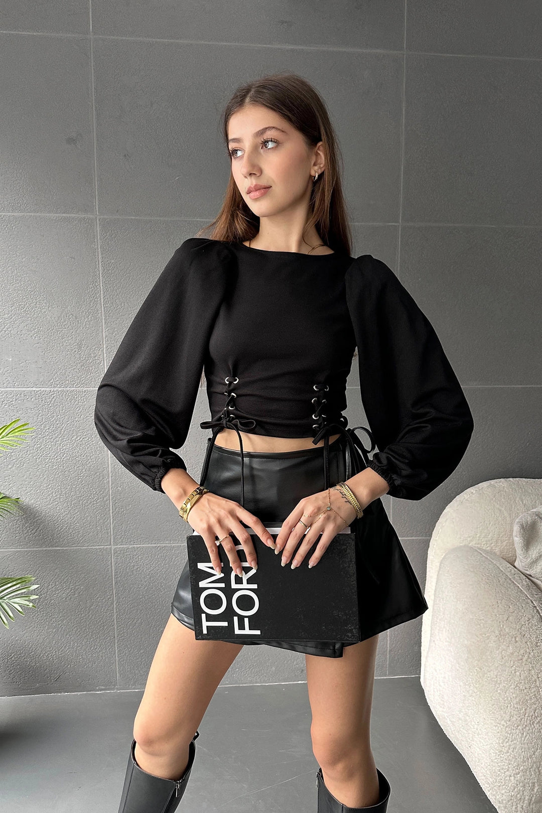 Black Bicycle Collar Balloon Sleeve Keyhole Detailed Crop Blouse BCDF-231015 - Cookeville