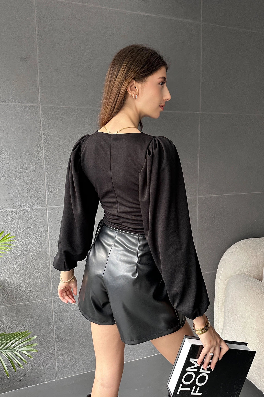 Black Bicycle Collar Balloon Sleeve Keyhole Detailed Crop Blouse BCDF-231015 - Cookeville