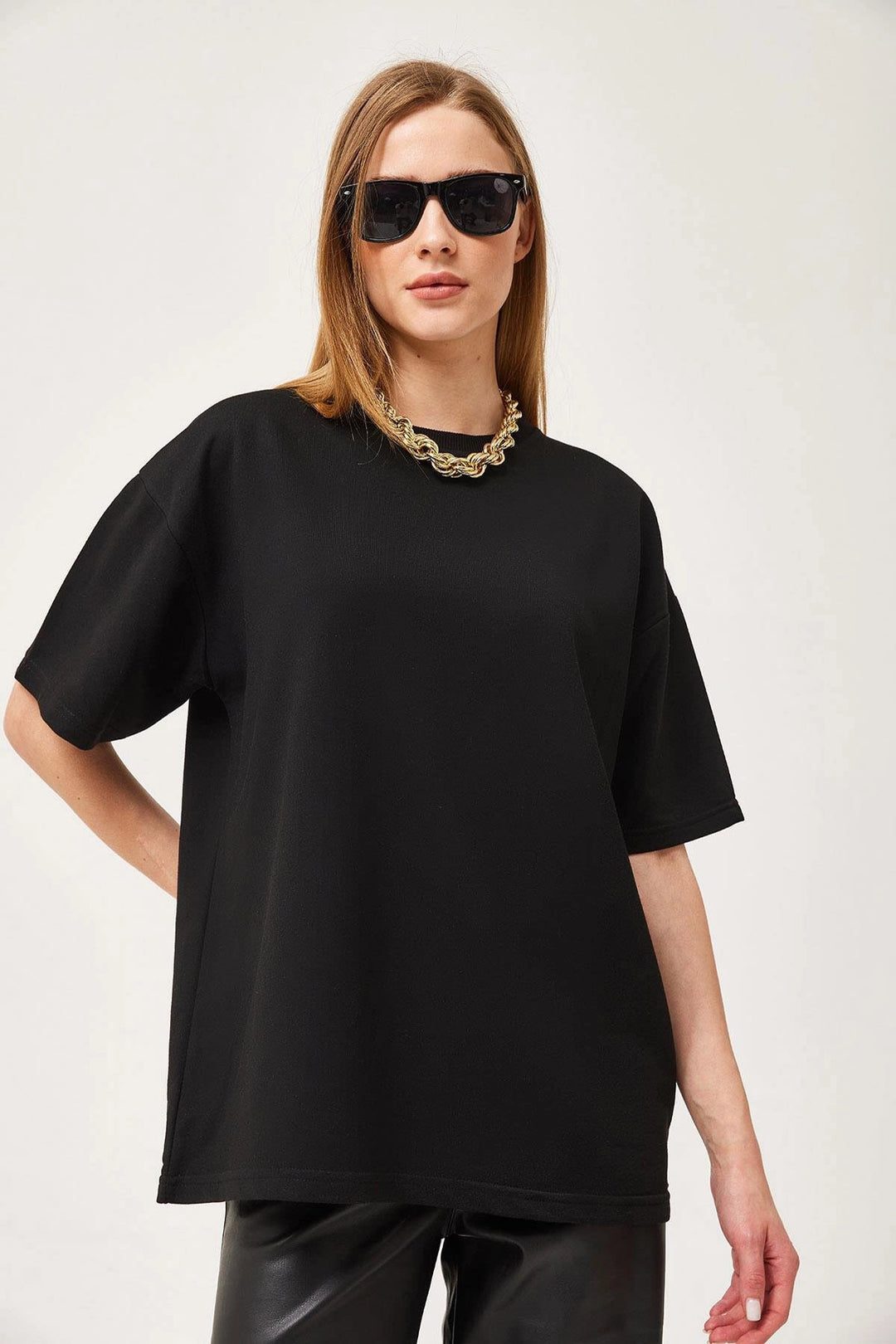 Black Bicycle Collar Basic 2 Thread Comfortable Cut T-shirt BC251000 - Jackson