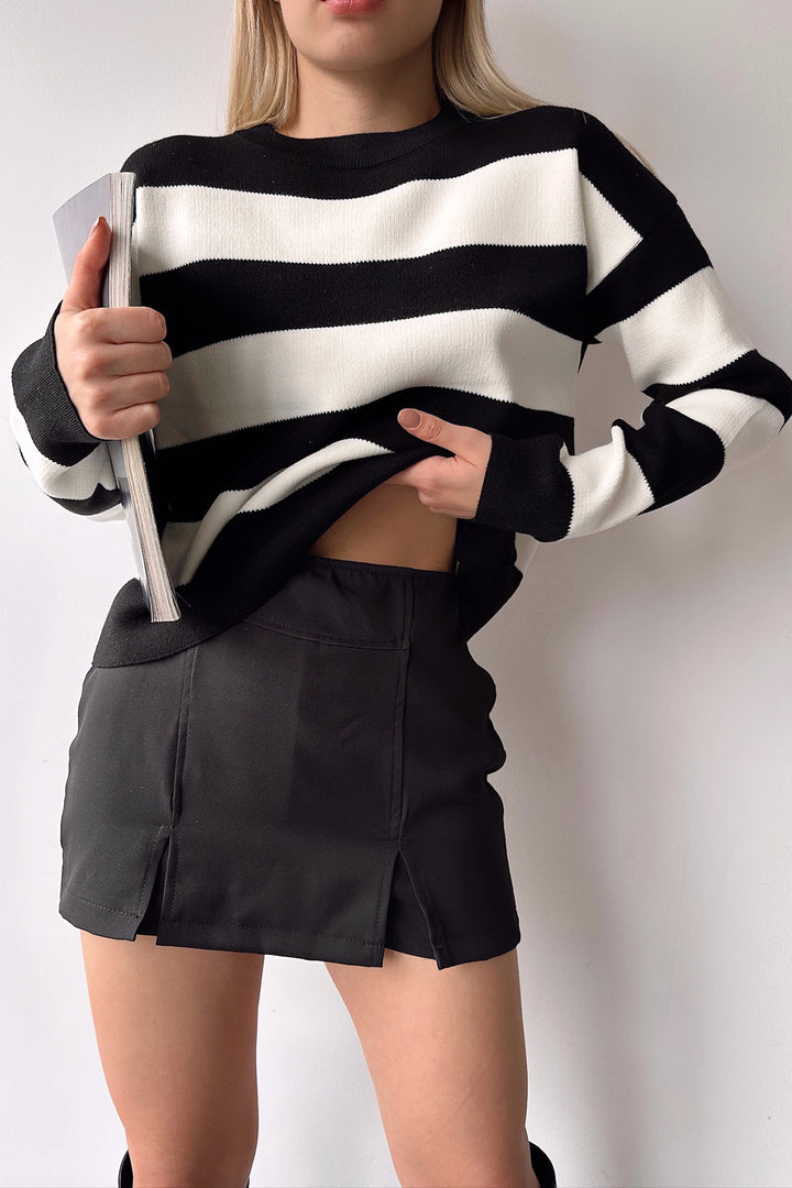 Black Bicycle Neck Striped Soft Textured Basic Knit Sweater BC231035 - Vicenza