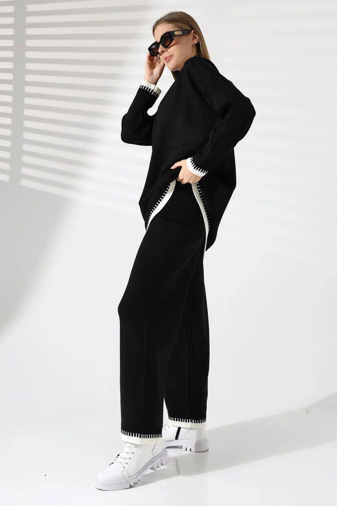 Black Bicycle Collar Shepherd Stitched Sweater and Palazzo Knitwear Set BCES-241004 - Homburg