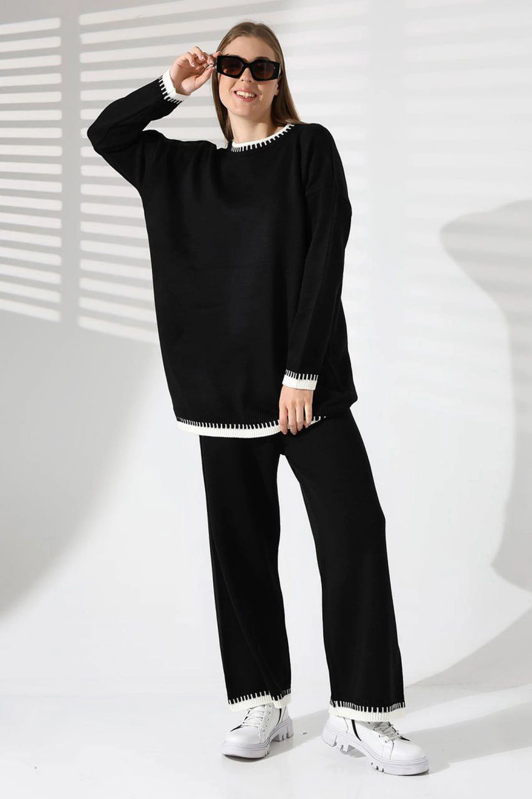 Black Bicycle Collar Shepherd Stitched Sweater and Palazzo Knitwear Set BCES-241004 - Homburg