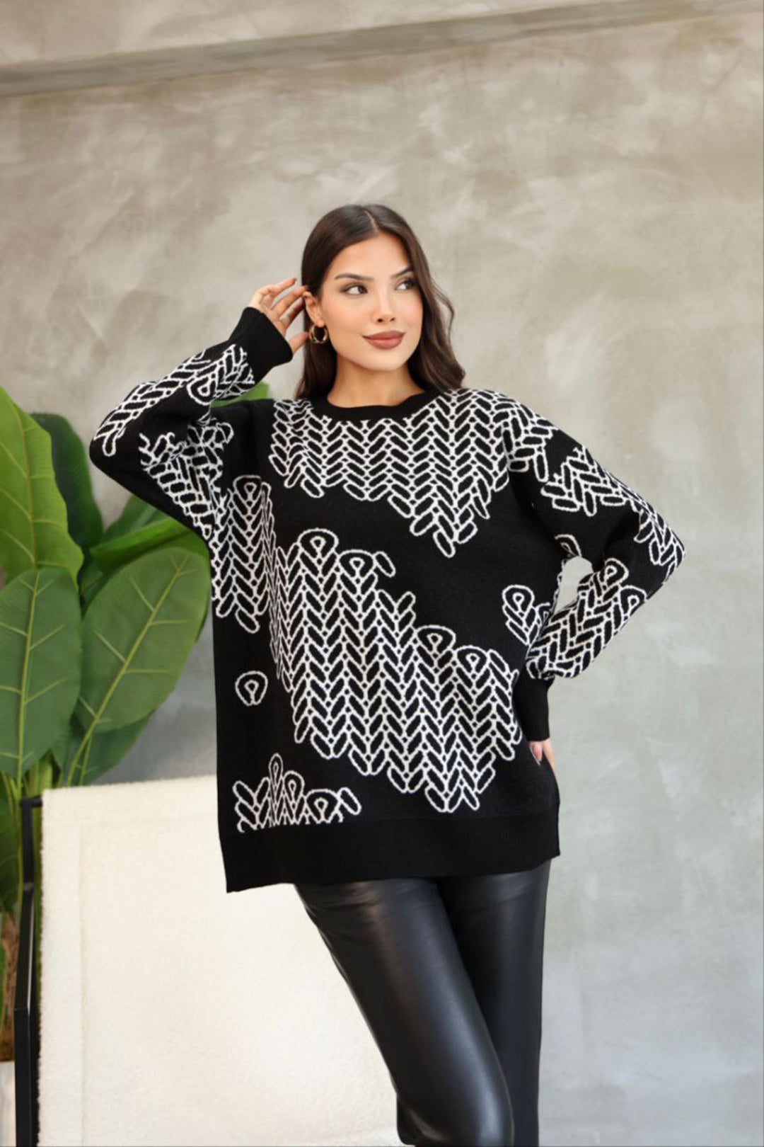 Black Bicycle Collar Patterned Sweater BCES-252046 - Tepeapulco