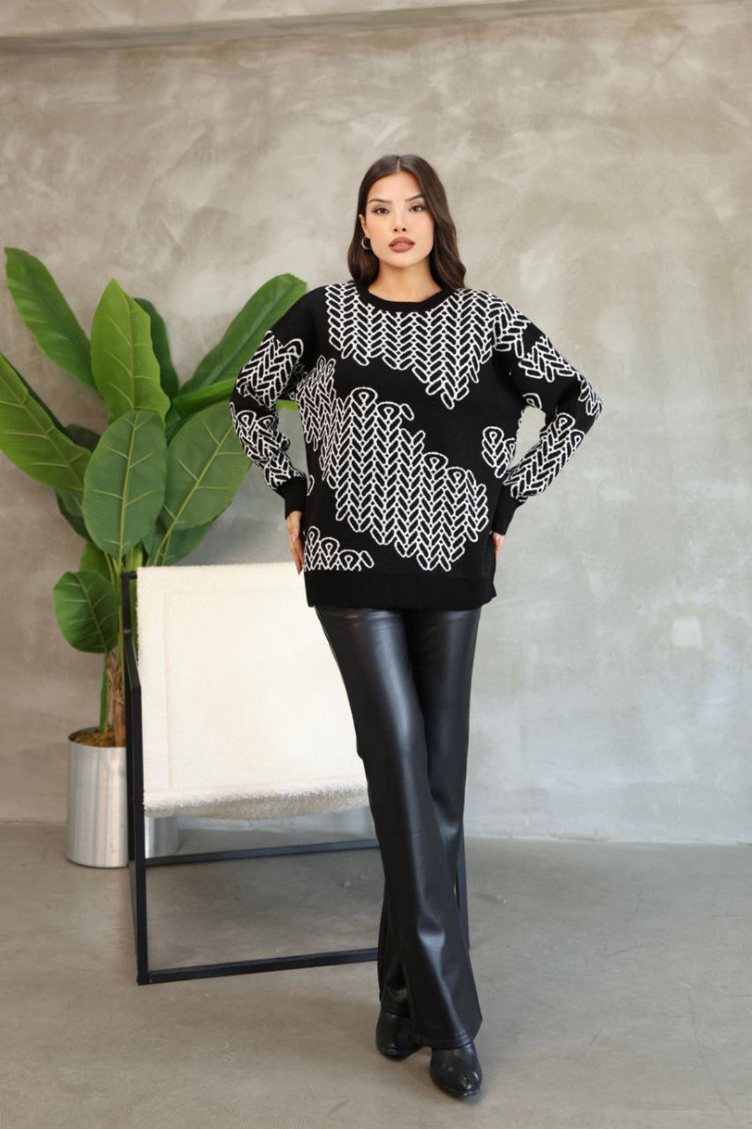 Black Bicycle Collar Patterned Sweater BCES-252046 - Tepeapulco