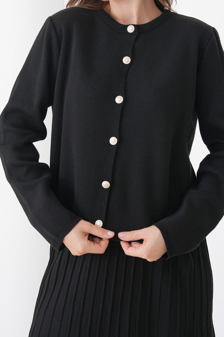 Black Bicycle Collar Buttoned Cardigan and Pleated Midi Skirt Set BCHPK-251252 - Lelystad