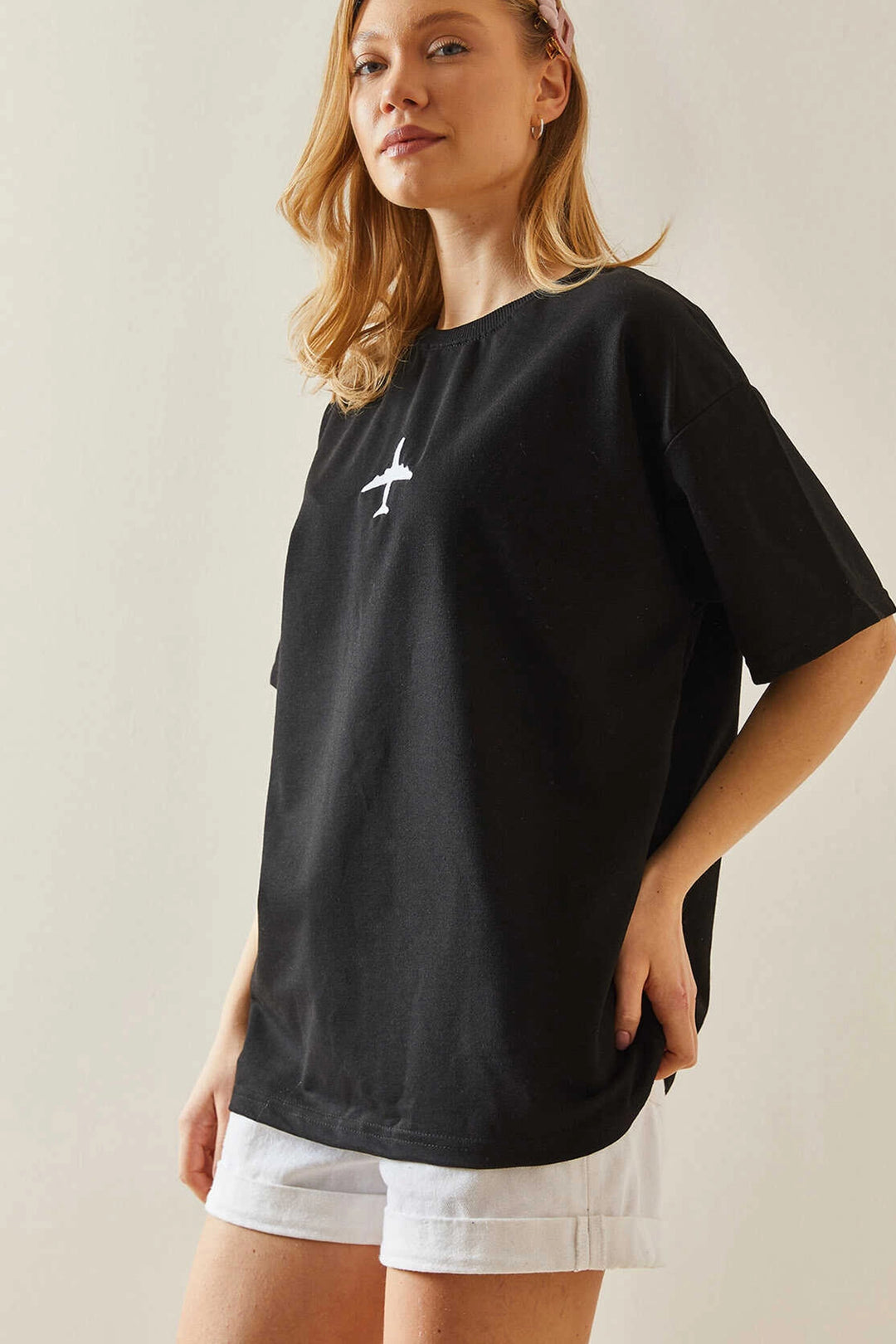 Black Bicycle Collar Two Thread Embroidered Oversize Cotton T-Shirt BC241120 - Winchester