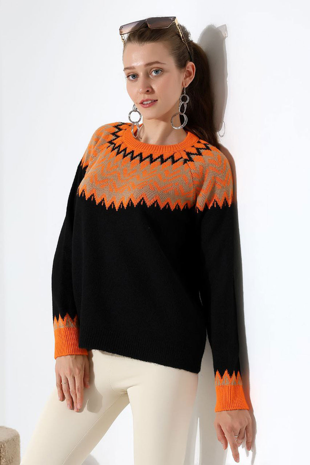 Black Bicycle Collar Snow Patterned Sweater BCES-252028 - Lauderhill