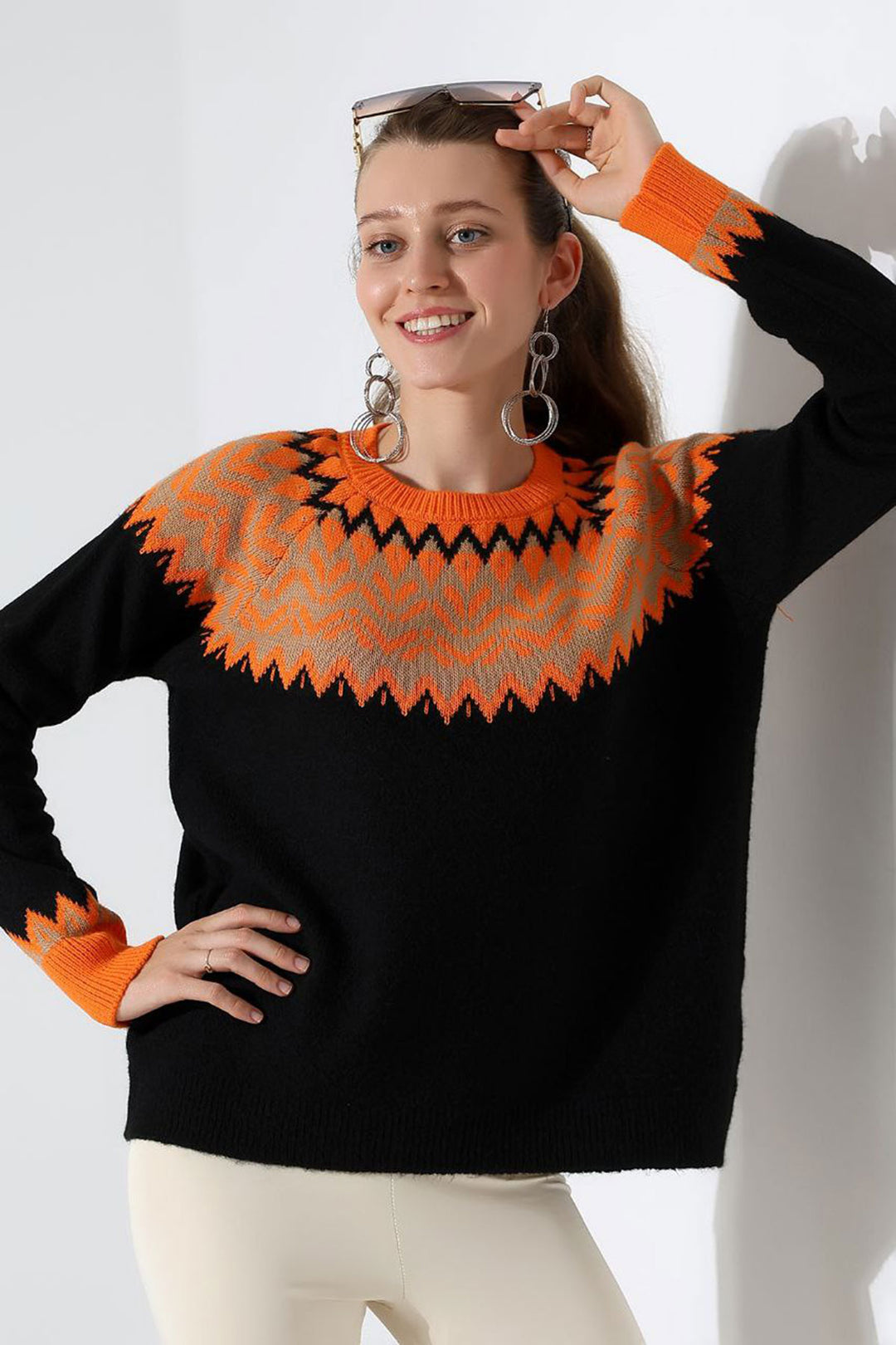 Black Bicycle Collar Snow Patterned Sweater BCES-252028 - Lauderhill