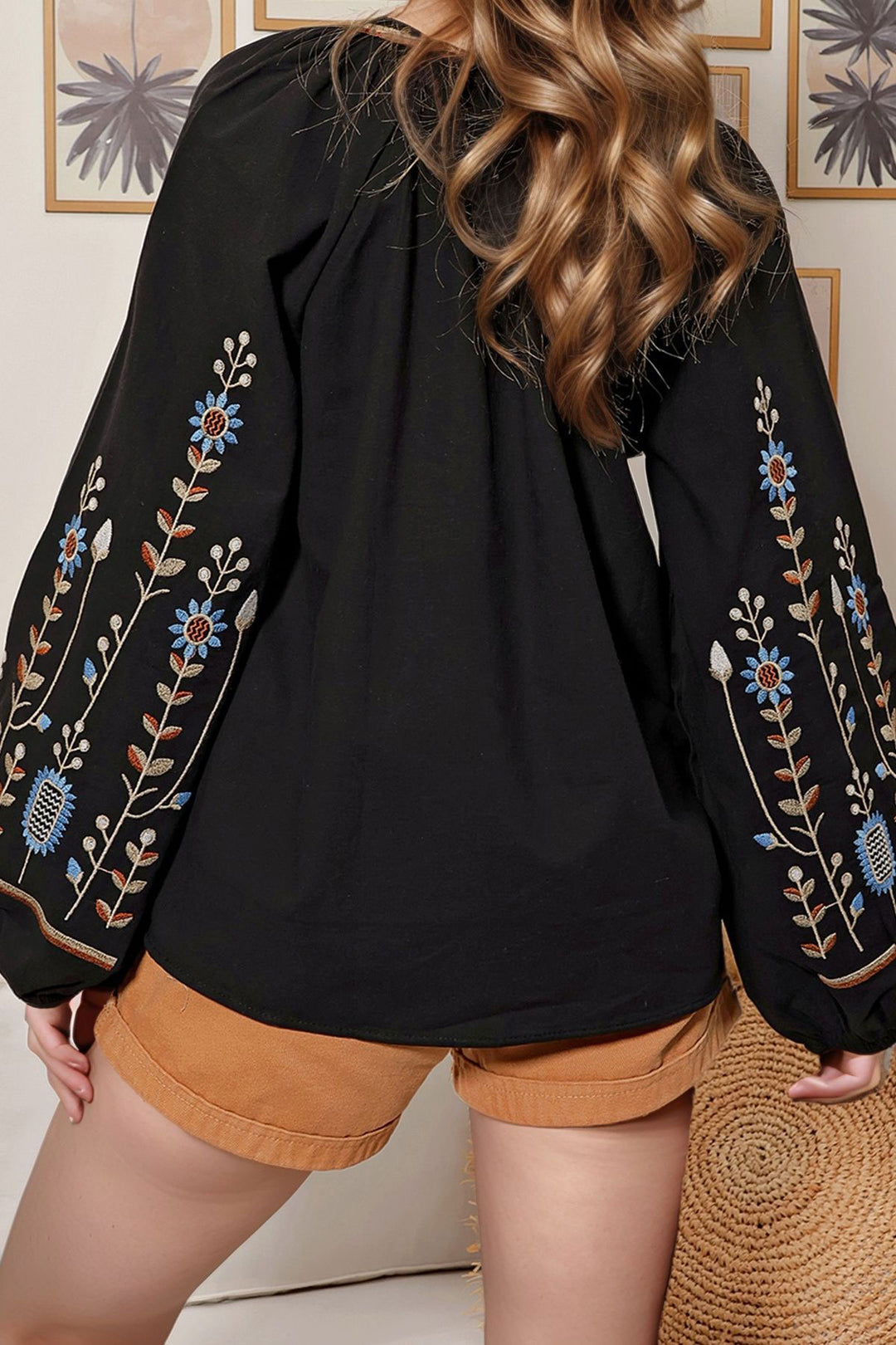 Black Bicycle Collar Front and Sleeves Embroidered Linen Woven Blouse BCHESQ-251004 - Saint-Malo