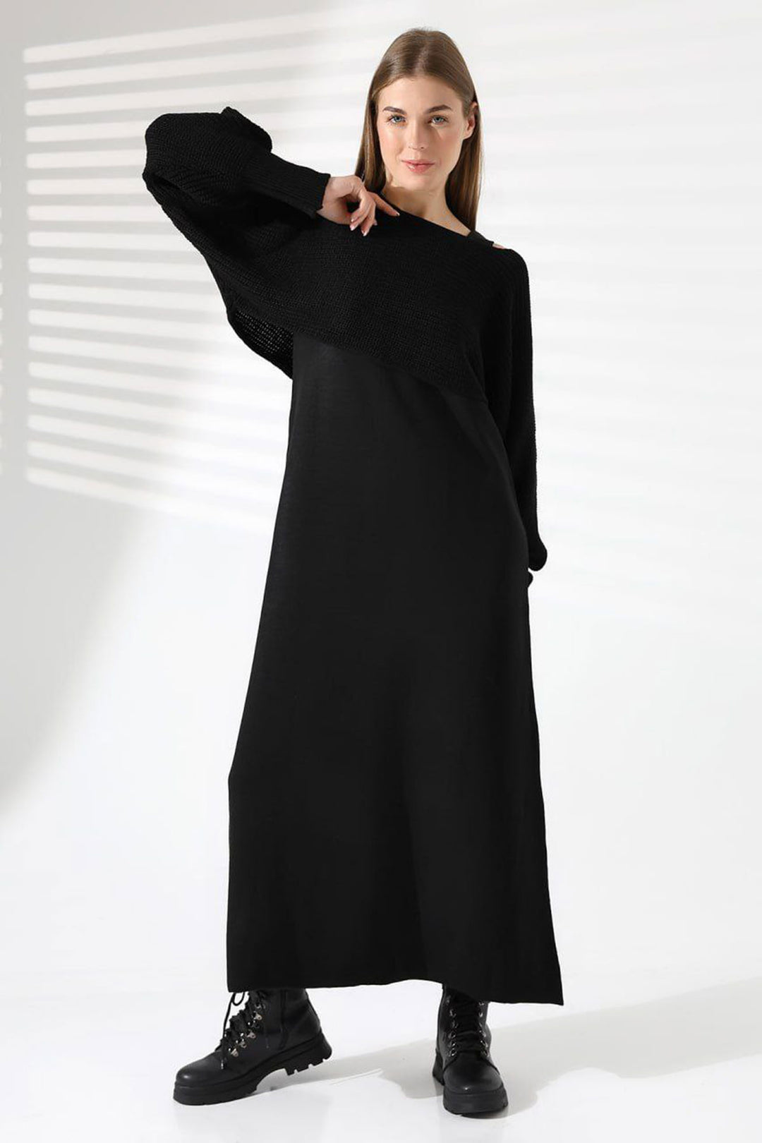 Black Bicycle Collar Knitted Pattern Crop Sweater and Knitted Dress Set BCES-241003 - Rustavi