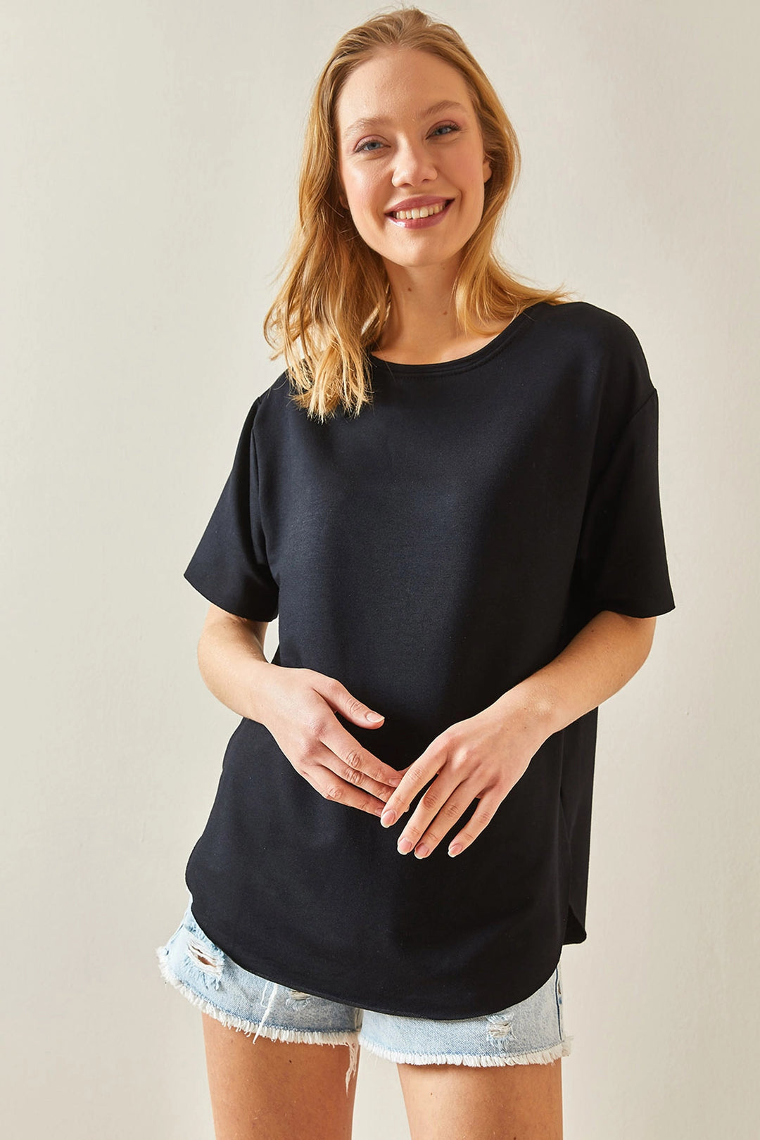 Black Bicycle Neck Oys Modal Oval Cut Soft Textured Basic T-Shirt BC241115 - Mount Laurel