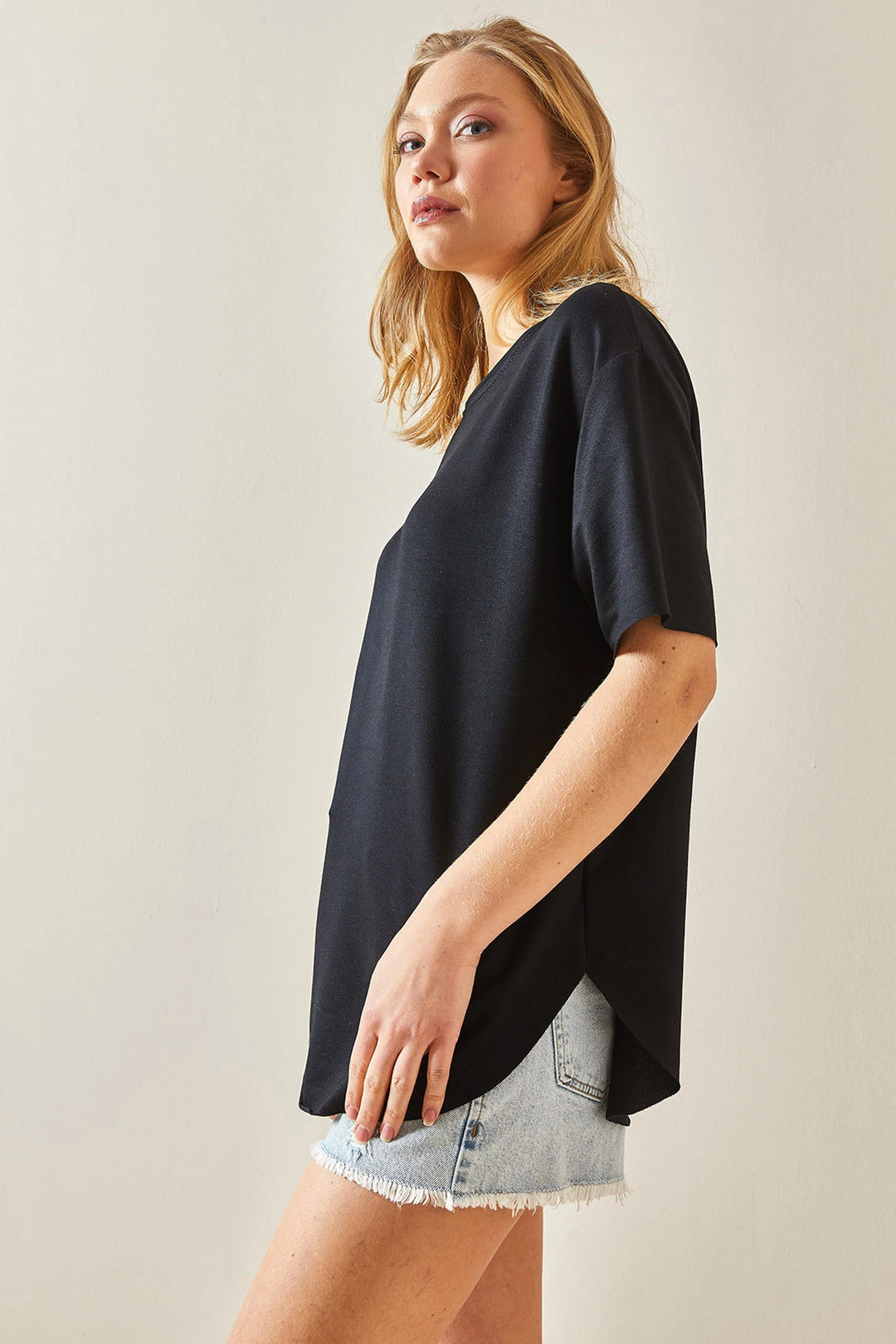 Black Bicycle Neck Oys Modal Oval Cut Soft Textured Basic T-Shirt BC241115 - Mount Laurel