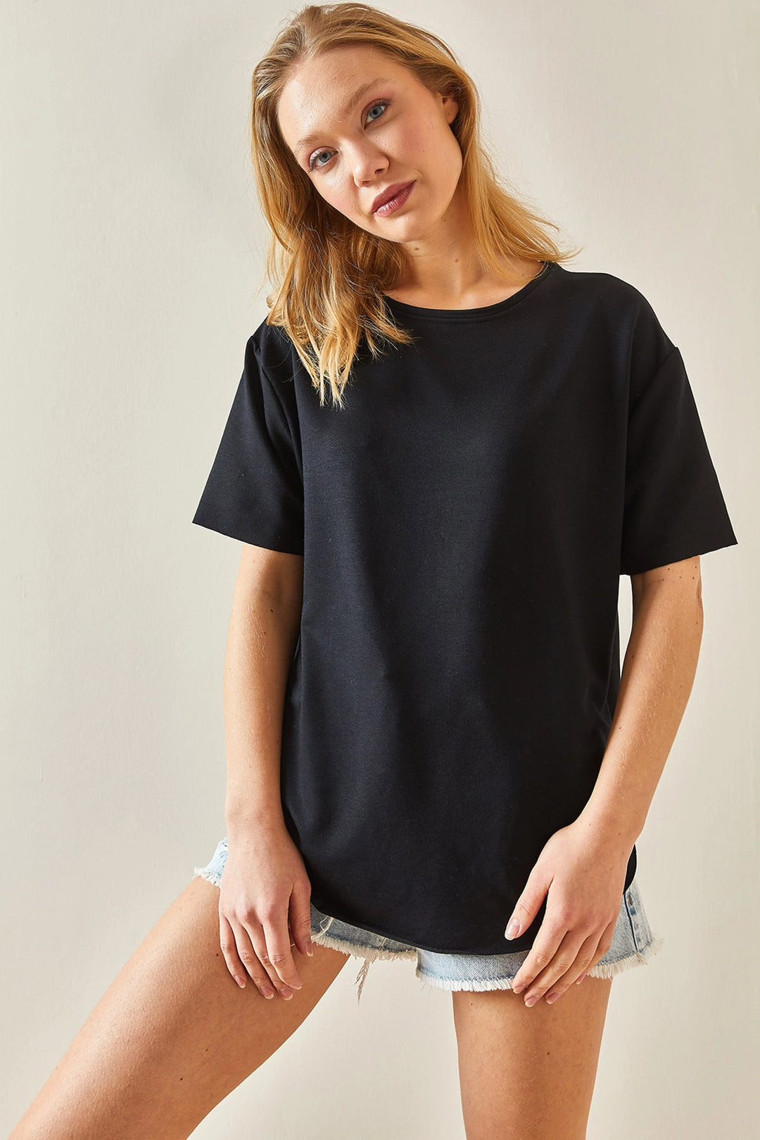 Black Bicycle Neck Oys Modal Oval Cut Soft Textured Basic T-Shirt BC241115 - Mount Laurel