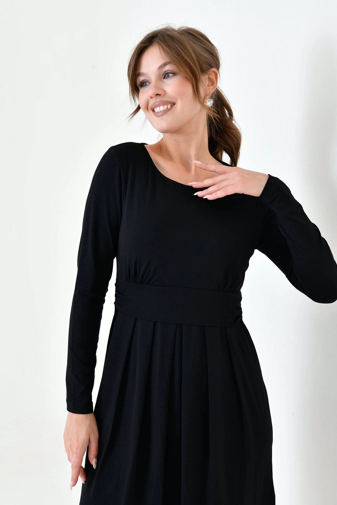 Black Bicycle Collar Pleated Wide Cut Maternity Dress BC25PKN20 - Hoogeveen