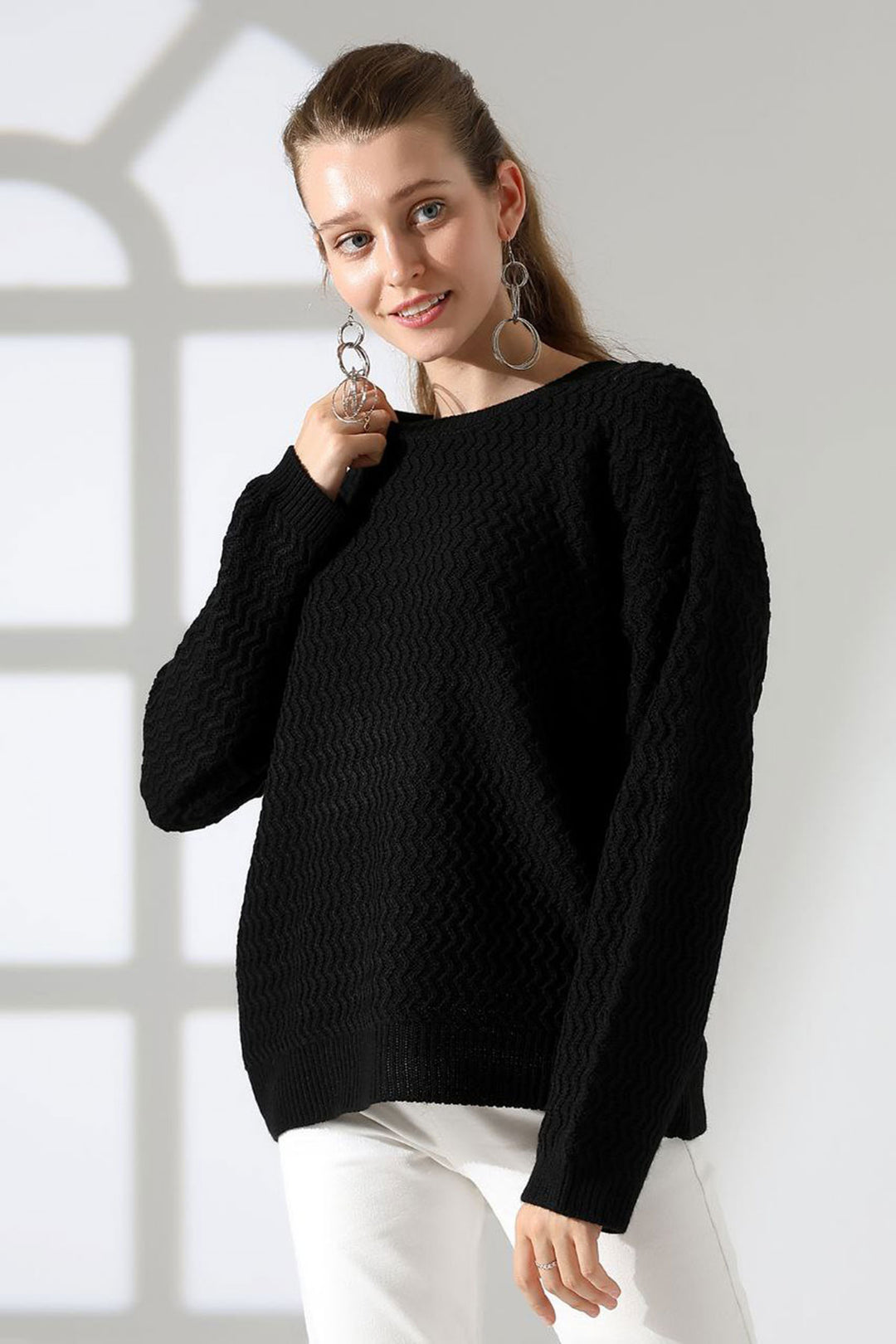 Black Bicycle Collar Waterway Patterned Sweater BCES-252008 - Peristéri