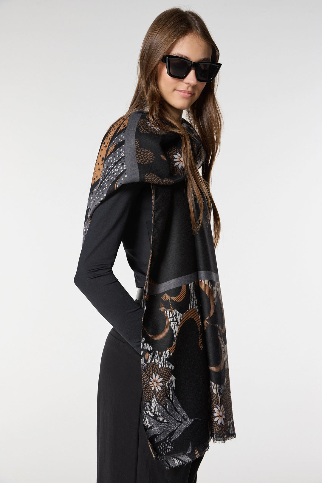 Black Flower Patterned Shawl BCNSV-2515077 - Reşiţa
