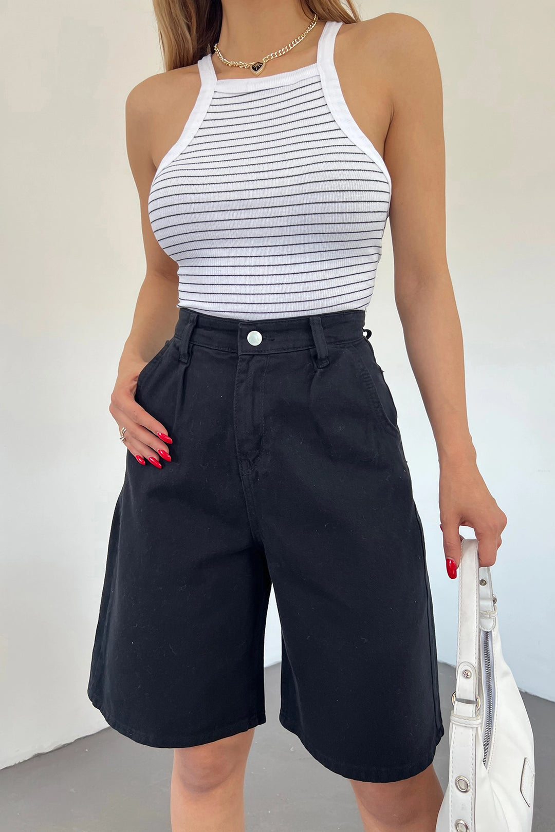 Black Double Pocket Bermuda Denim Shorts BCDF-233303 - Round Rock