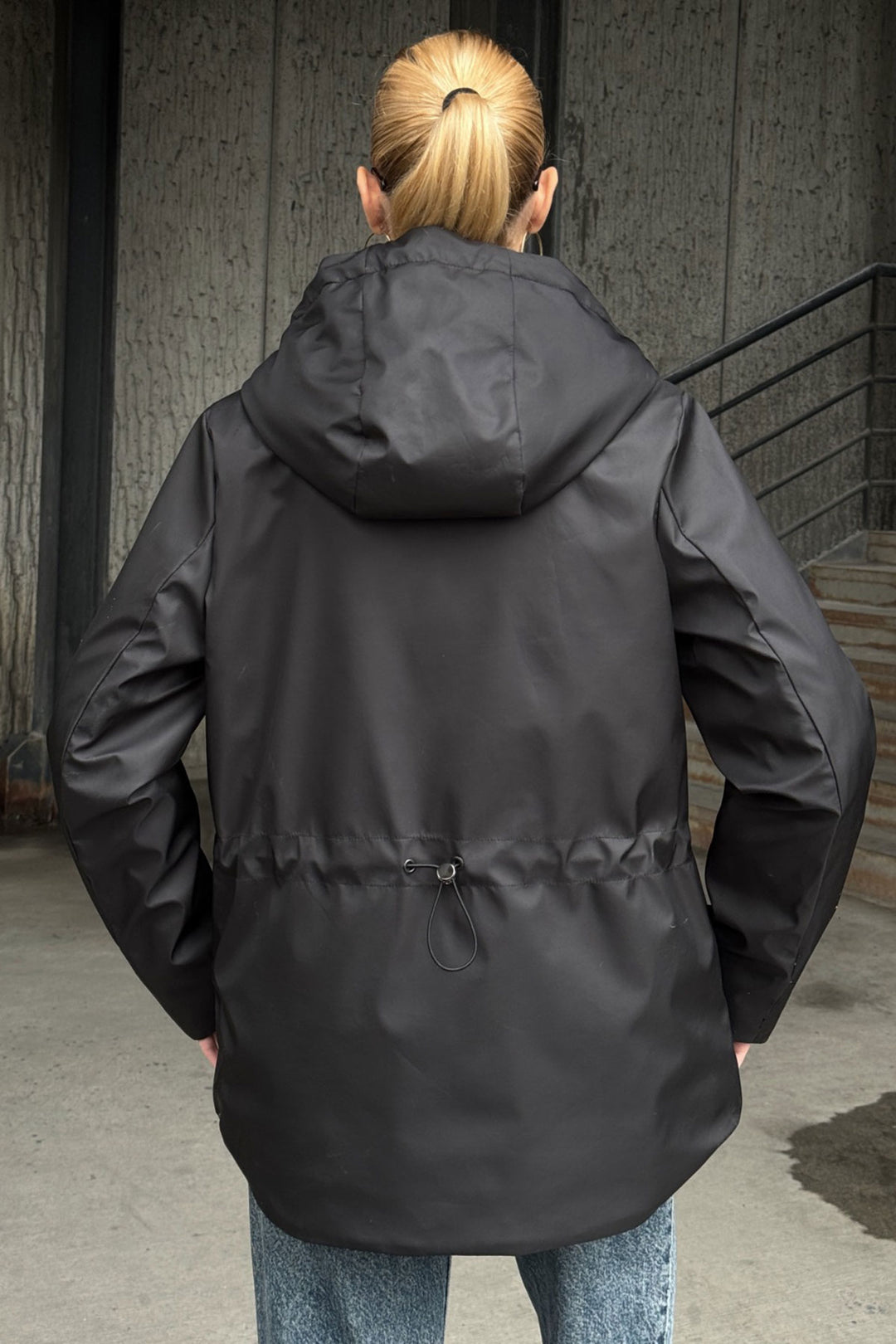 Black Double Pocket Hooded Coat BCVL-254204 - Capannori