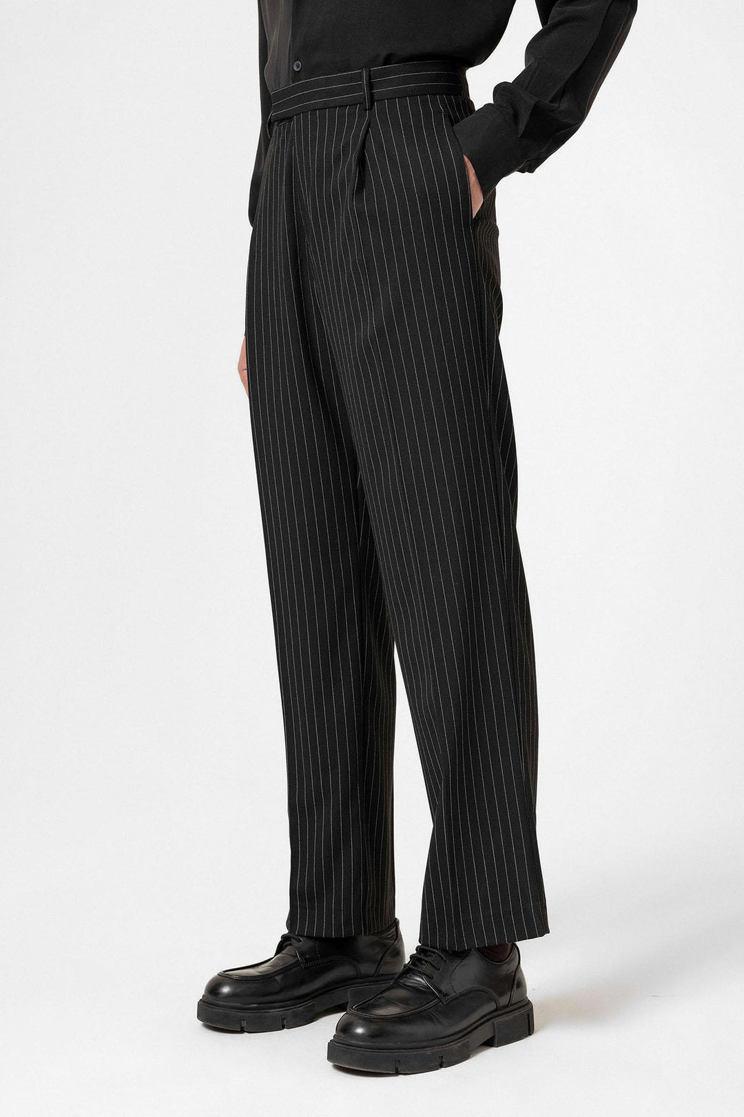 ANT Antioch Siyah Çizgili Relaxed Fit Erkek Pantolon - La Paz