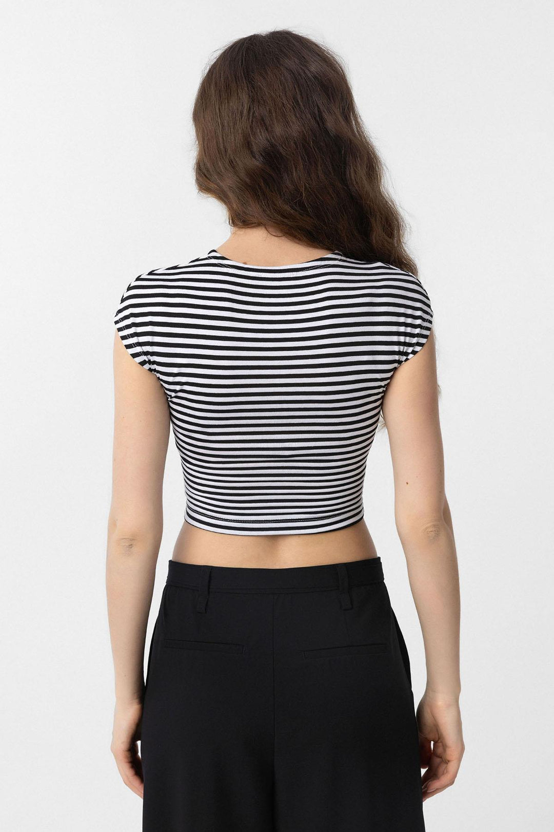 ANT Antioch Siyah Crop Fit Çizgili Kadın T-Shirt - Sievierodonetsk