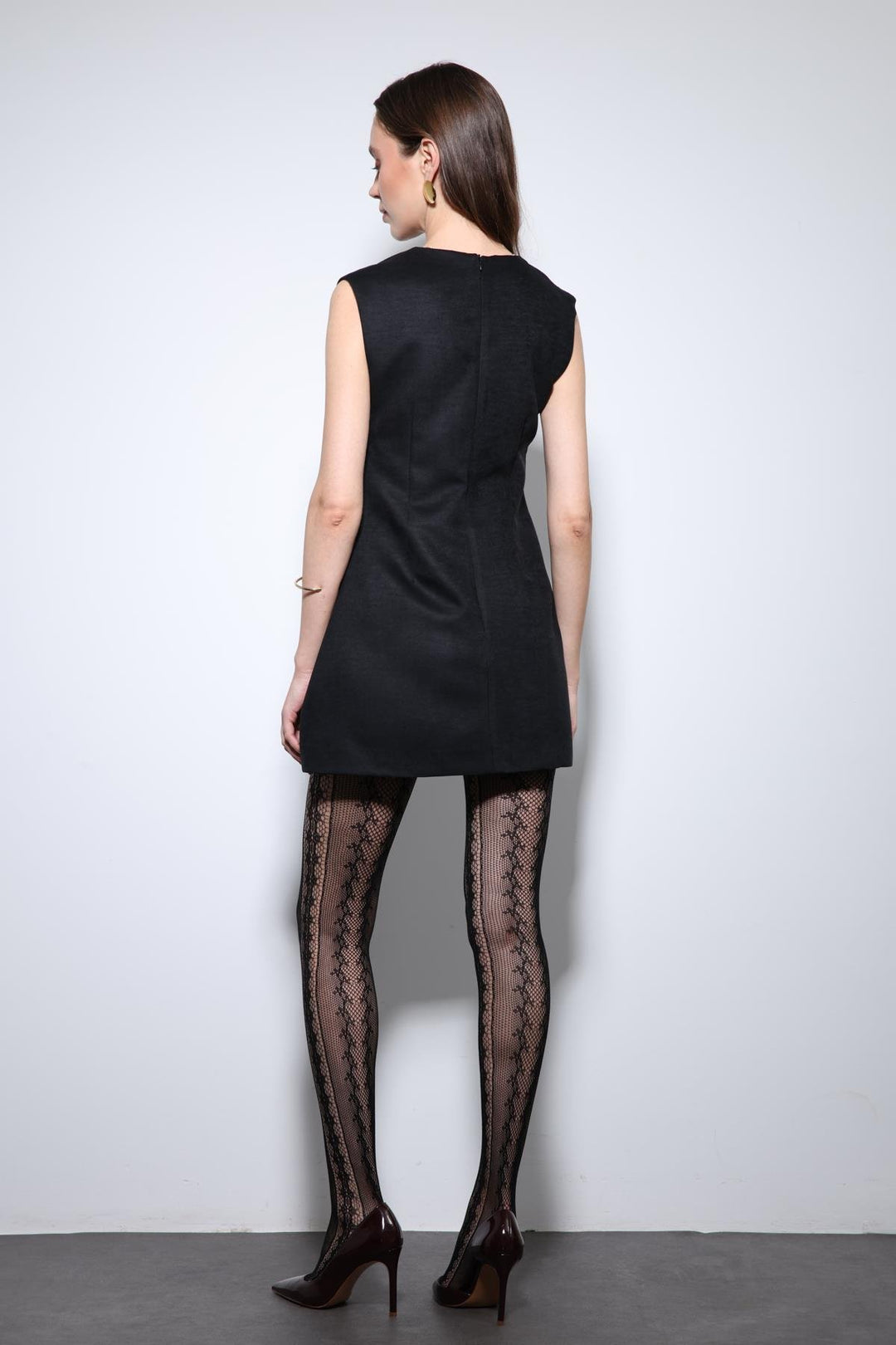 ANT Antioch Siyah Dekolteli Kısa Elbise - Clarksville