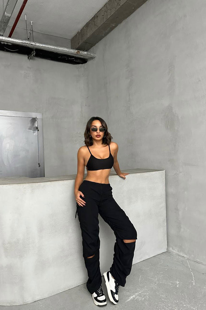 Black Series Slit Parachute Fabric Design Jogger Pants BCHN-25W26704 - Sinsheim
