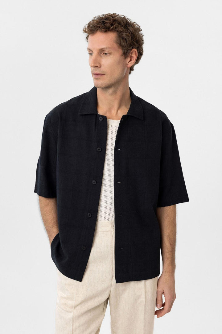 ANT Antioch Black Textured Jacquard Cotton Men's Short Sleeve Shirt - Ciudad Hidalgo