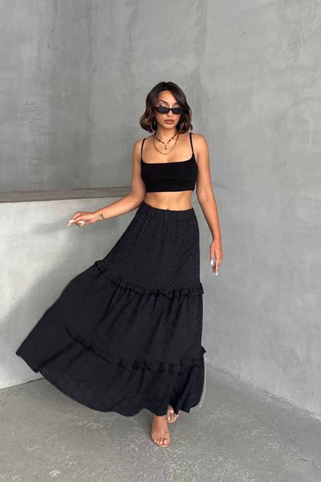 Black Woven Lace Lined Ruffled Skirt BCHN-25255047 - Conway