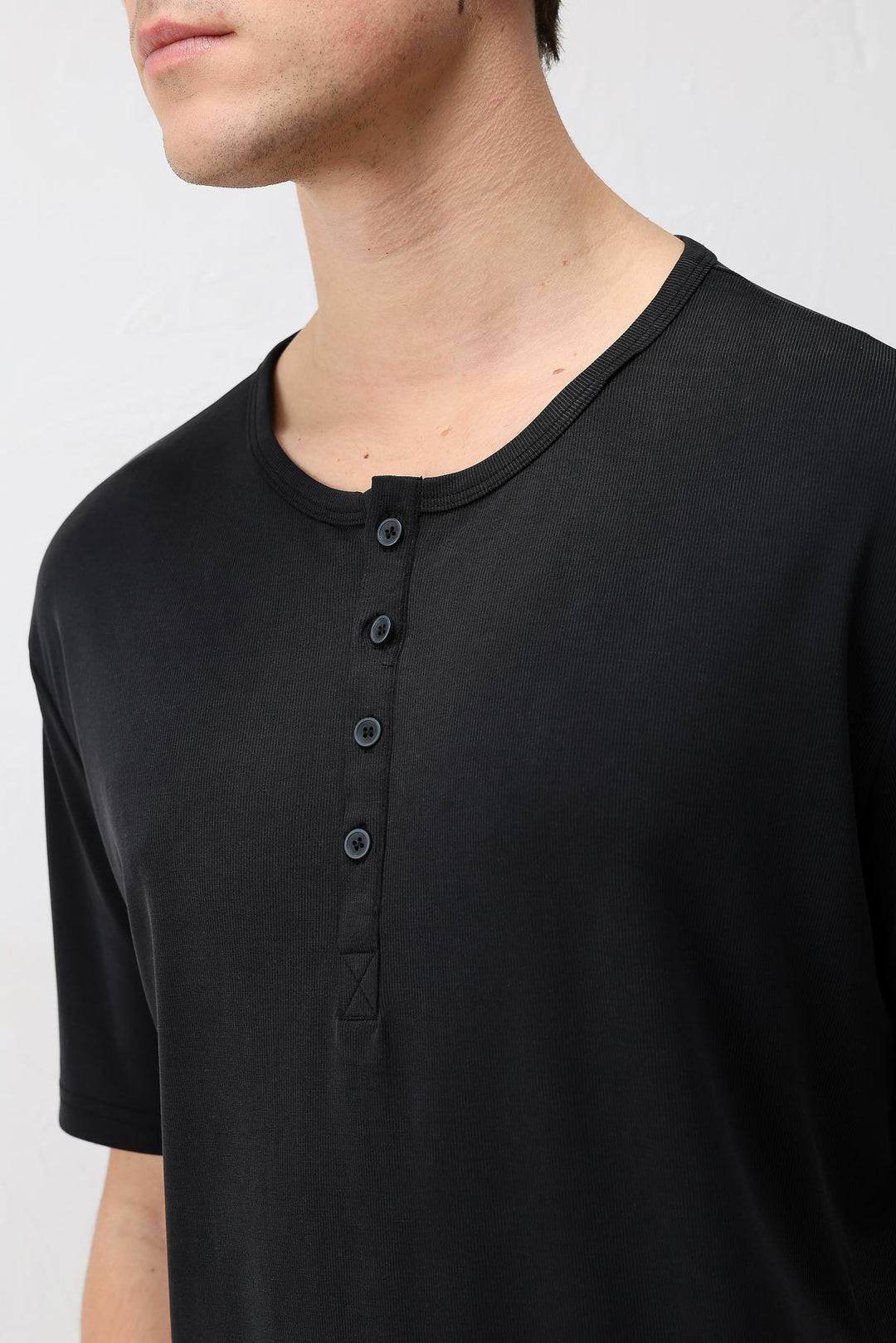 ANT Antioch Siyah Düğmeli Yaka Erkek T-Shirt - Dunedin