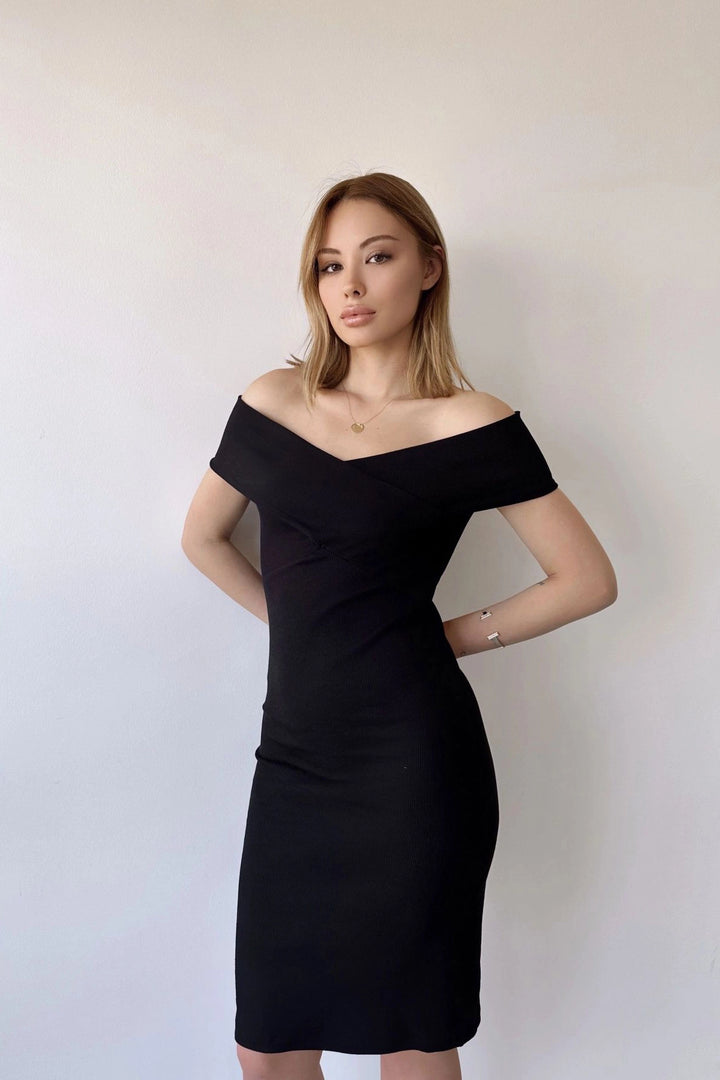 Black Low Neck Sleeveless Dress BCBSK-25700-T4013160 - Guadalajara