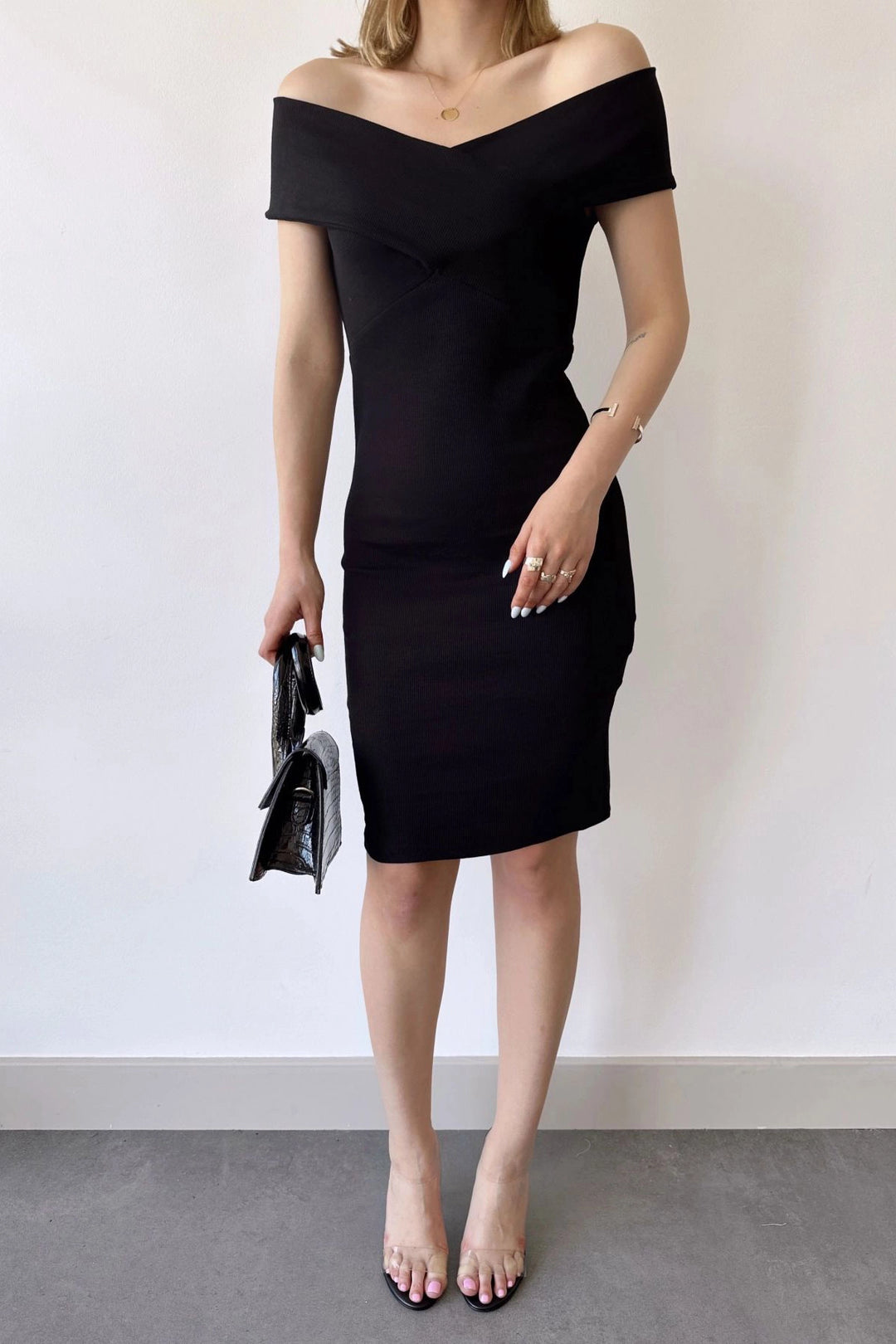 Black Low Neck Sleeveless Dress BCBSK-25700-T4013160 - Guadalajara