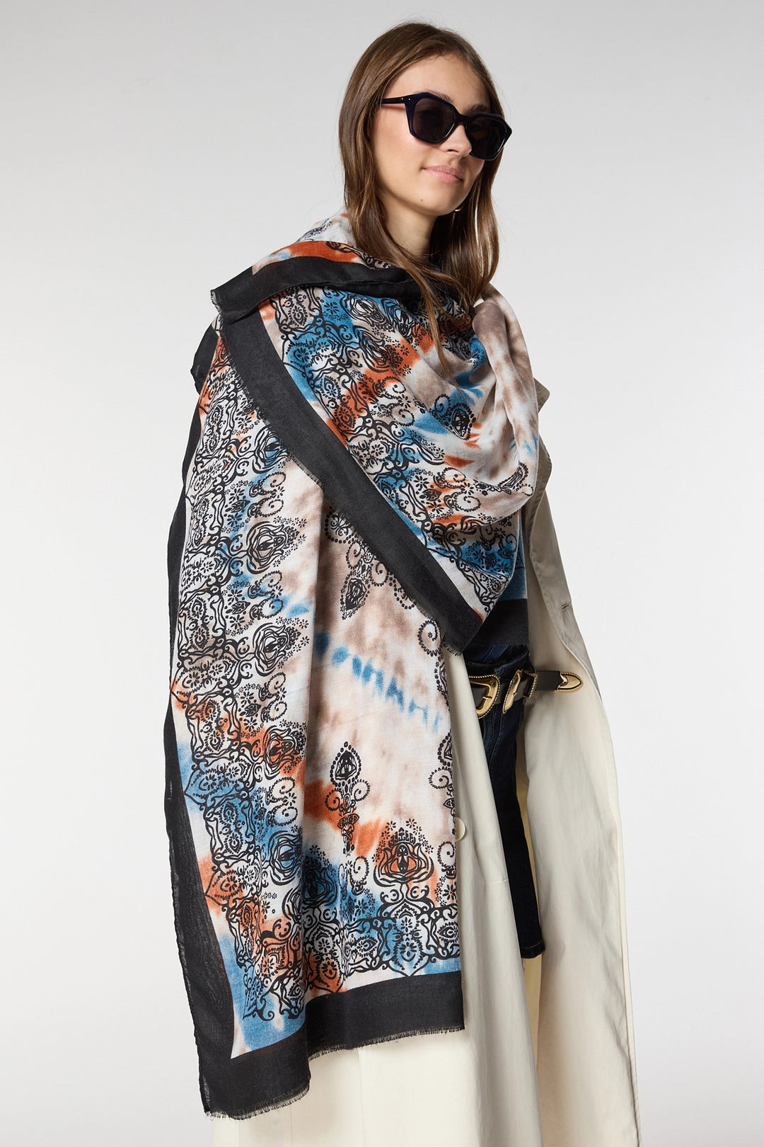 Black Ethnic Patterned Shawl BCNSV-2515064 - Minden