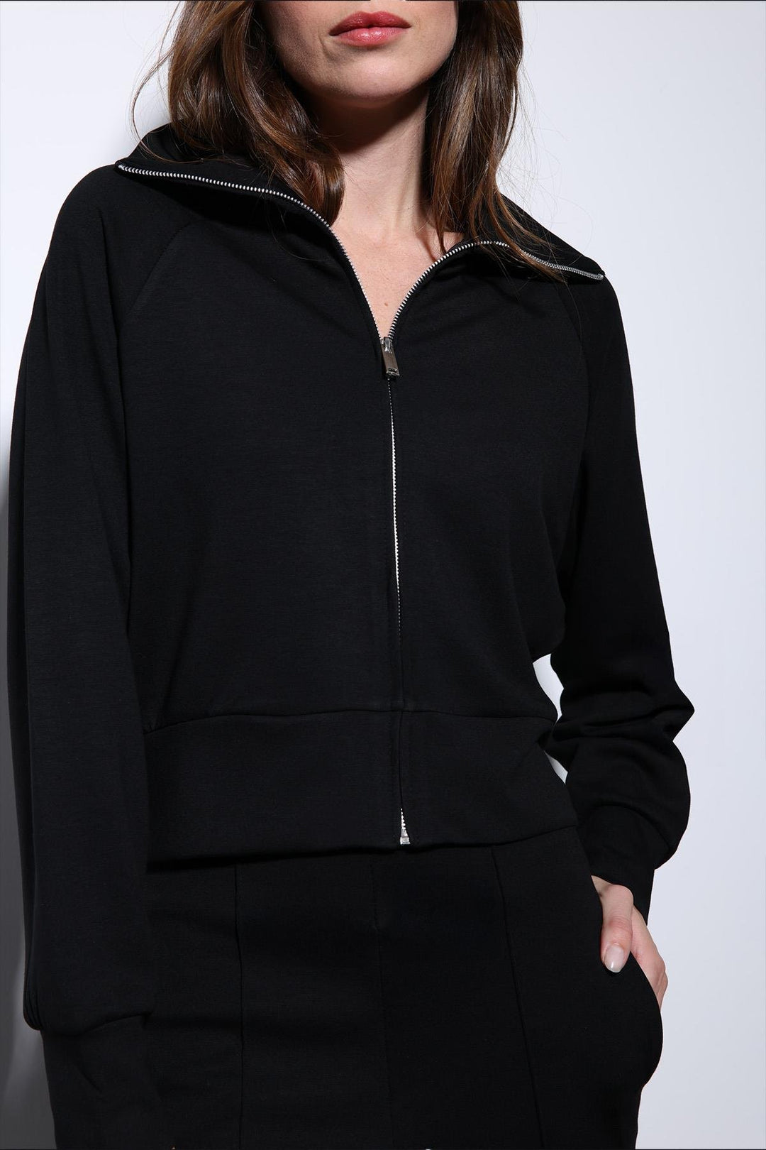 ANT Antioch Black Zippered Women's Tracksuit - Turda