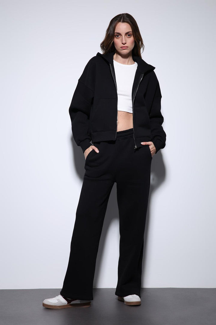 ANT Antioch Black Zippered Hooded Women's Sweatshirt - Caguas