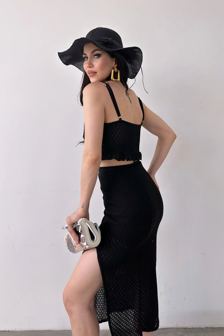 Black Ruffle Detailed Crop Blouse and Skirt Knit Set BCDF-241082 - Weslaco